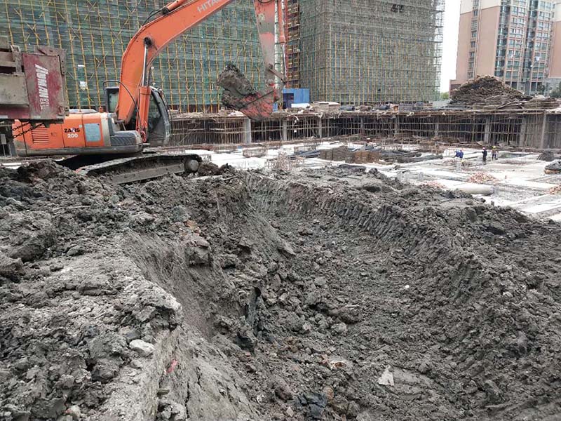 北辰陽(yáng)光土方開挖